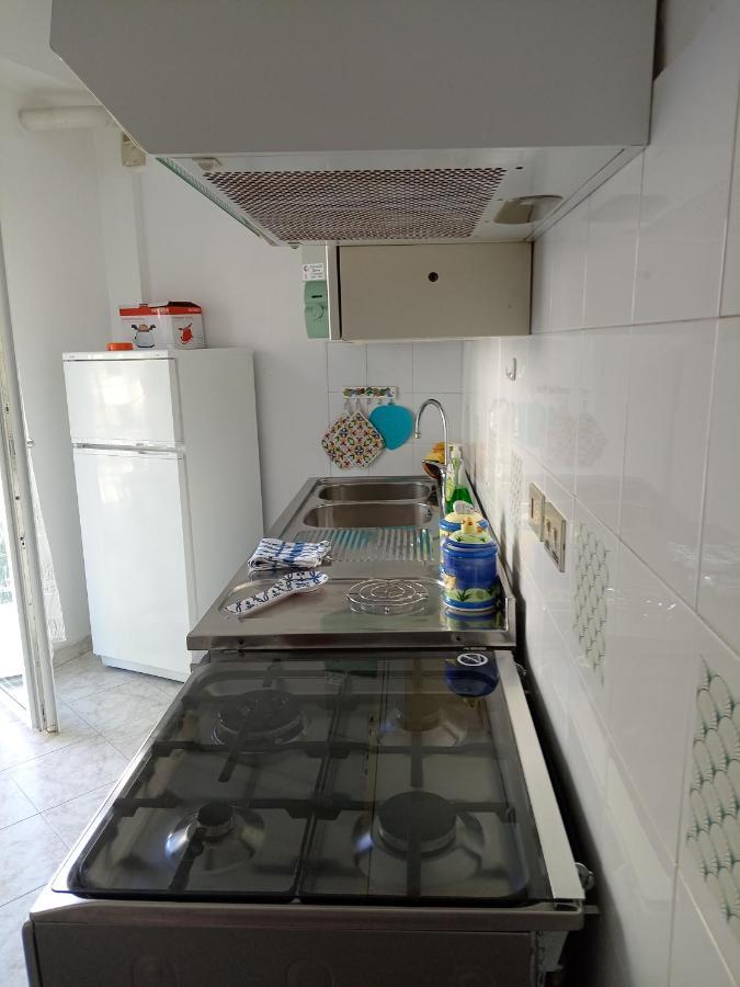 Appartamento Incantevole A Ospedaletti Kültér fotó