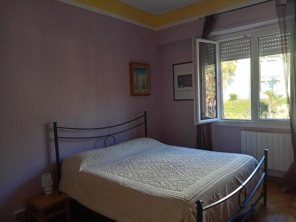 Appartamento Incantevole A Ospedaletti Kültér fotó